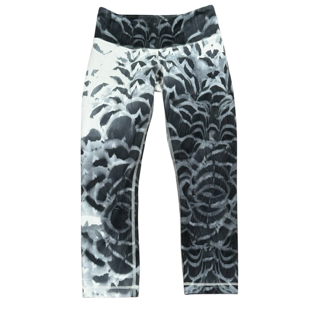Lululemon Pretty‎ Plum Multicolor Leggings Size 4 [22'' inseam]